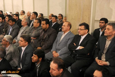 دیدار اساتید،محققان وپژوهشگران و روسای دانشگاههای سراسر کشور با مقام معظم رهبری دیدار نمودند.