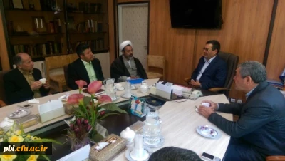 دیدار سرپرست ومعاونین پردیس شهیدباهنراصفهان با مدیرکل آموزش وپرورش استان