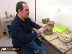 گزارش تصویری نمایشگاه آثار سفال دانشجویان کارشناسی ناپیوسته آموزش هنرهای تجسمی با نظارت دکتر آستی