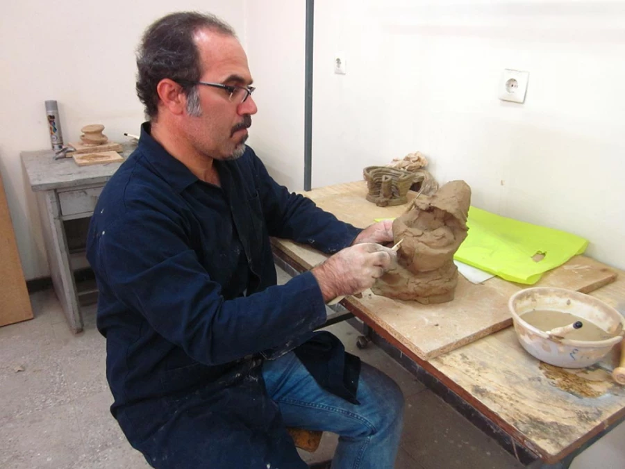 گزارش تصویری نمایشگاه آثار سفال دانشجویان کارشناسی ناپیوسته آموزش هنرهای تجسمی با نظارت دکتر آستی