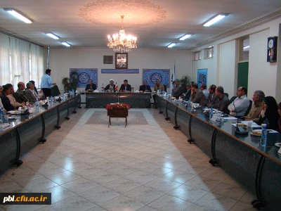 گزارش تصویری
به مناسبت روز جانباز  تجلیل از کارکنان جانباز پردیس شهید باهنر در جلسه شورای عمومی پردیس