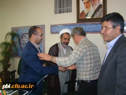 گزارش تصویری 
 جلسه شورای عمومی پردیس: تجلیل از جانبازان و آزاده سرافراز پردیس شهید باهنر به مناسبت روز جانباز