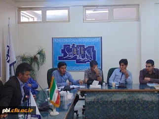 نشست صمیمی اعضای هیئت خادم الشهدا ی پردیس شهید باهنر با ریاست دانشگاه فرهنگیان اصفهان