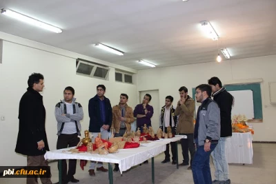 نمایشگاه آثار حجم سازی دانشجویان پردیس شهید باهنر اصفهان با استاد دکتر آستی