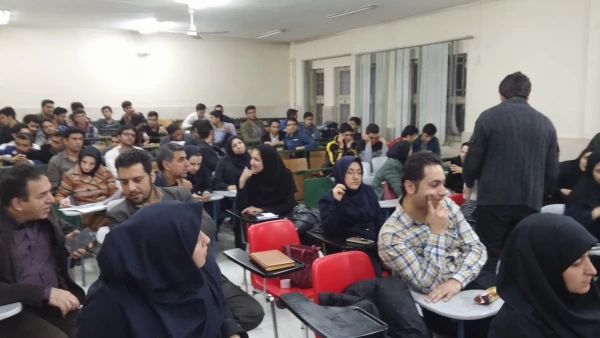 جلسات انجمن معلمان فیزیک