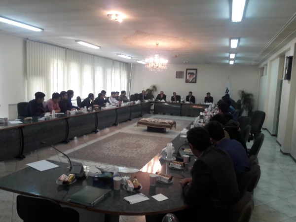 جلسه با نمایندگان کلاس ها