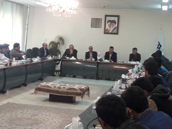 جلسه با نمایندگان کلاس ها