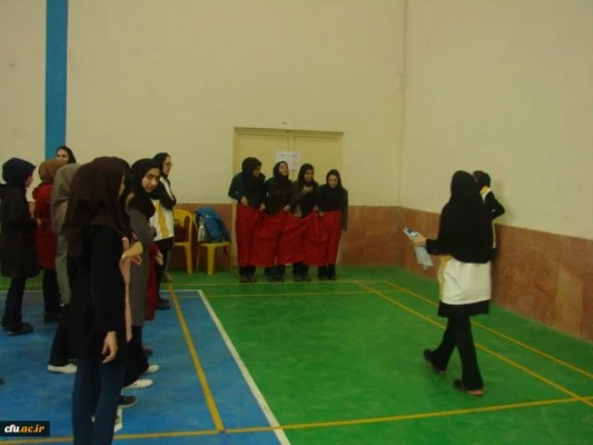 نخستین جشنواره ورزشهای همگانی و بازی های بومی محلی دانشجو معلمان دانشگاه فرهنگیان