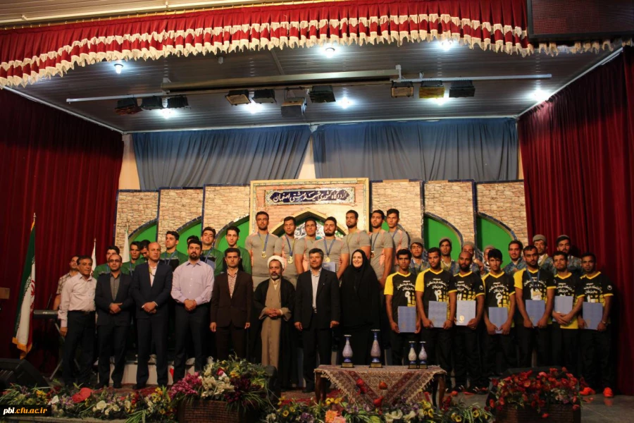 تصاویر نخستین جشنواره ورزش های همگانی و بازی های بومی محلی دانشگاه فرهنگیان