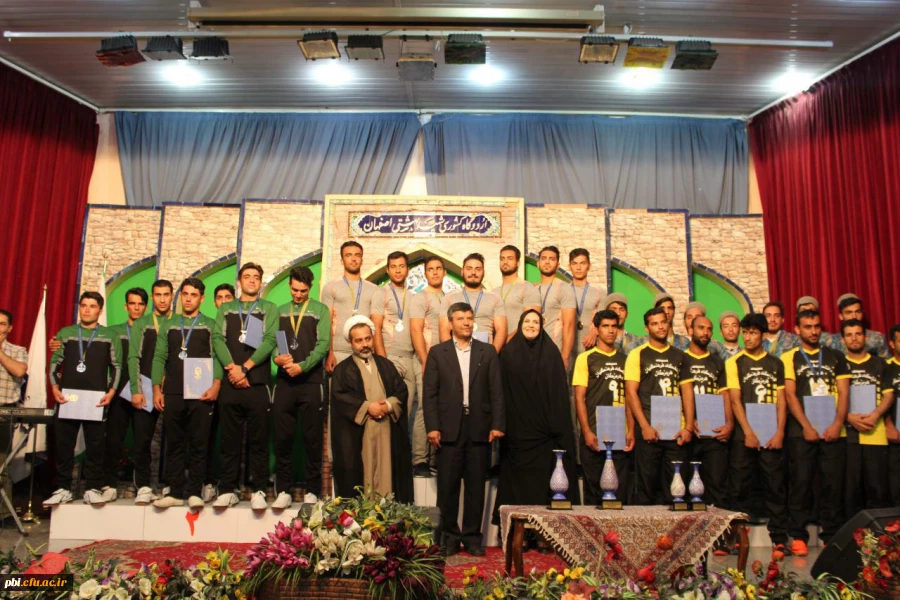 تصاویر نخستین جشنواره ورزش های همگانی و بازی های بومی محلی دانشگاه فرهنگیان