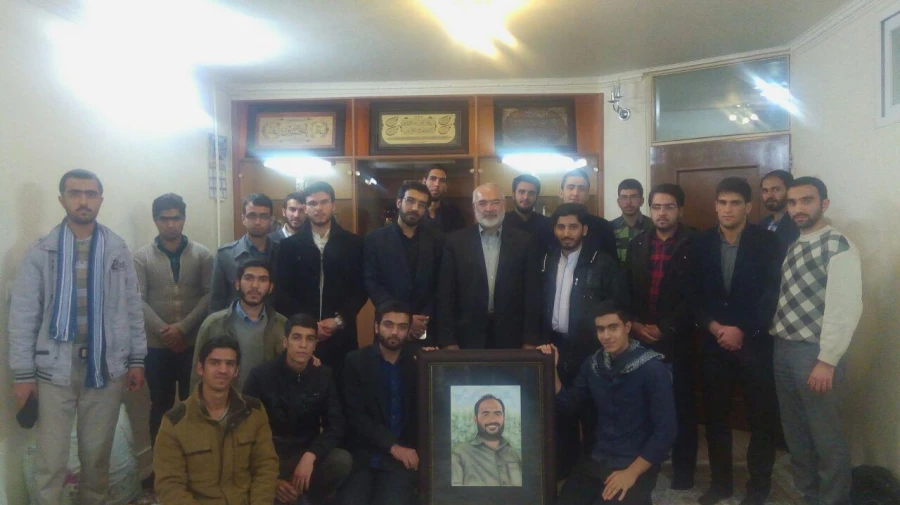 دیدار با خانواده شهید شیروانیان