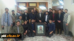 دیدار دانشجویان پردیس شهید باهنر با خانواده شهید مدافع حرم ابوالفضل شیروانیان