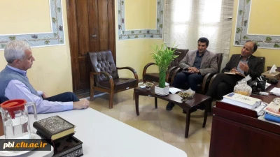 نشست صمیمی سرپرست پردیس شهید باهنر اصفهان  با معاونت فرهنگی اجتماعی شهرداری اصفهان