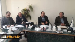 نشست ریاست پردیس شهید باهنر با کارشناس مسئولان پردیس جهت رفع مشکلات