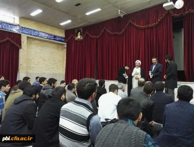 مراسم اهدای جوایز مسابقه کتابخوانی احرام محرم