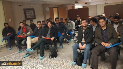 بازدید علمی  جمعی از دانشجویان دانشگاه فرهنگیان از پژوهشکده رویان اصفهان