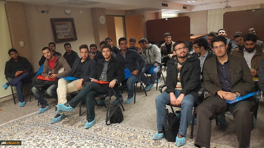 بازدید علمی  جمعی از دانشجویان دانشگاه فرهنگیان از پژوهشکده رویان اصفهان