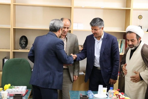 معارفه معاونت  توسعه منابع و امور دانشجویی پردیس شهید باهنر