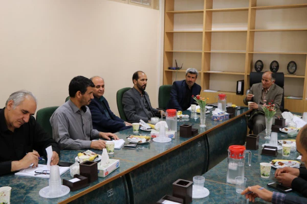 برگزاری جلسه شورای پردیس شهید باهنر