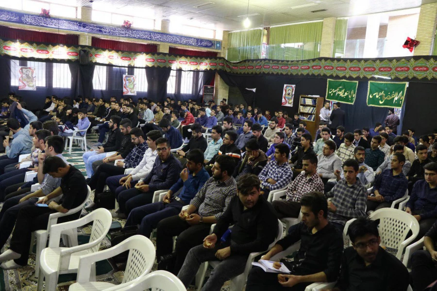 جلسه توجیهی مسئولین گزینش آموزش و پرورش  و حراست پردیس شهید باهنر با دانشجویان جدیدالورود 96 امروز در محد مسجد الانبیاء پردیس شهید باهنر برگزار گردید.
