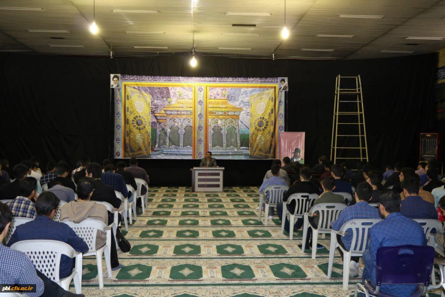 جلسه توجیهی مسئولین گزینش آموزش و پرورش  و حراست پردیس شهید باهنر با دانشجویان جدیدالورود 96 امروز در محد مسجد الانبیاء پردیس شهید باهنر برگزار گردید.