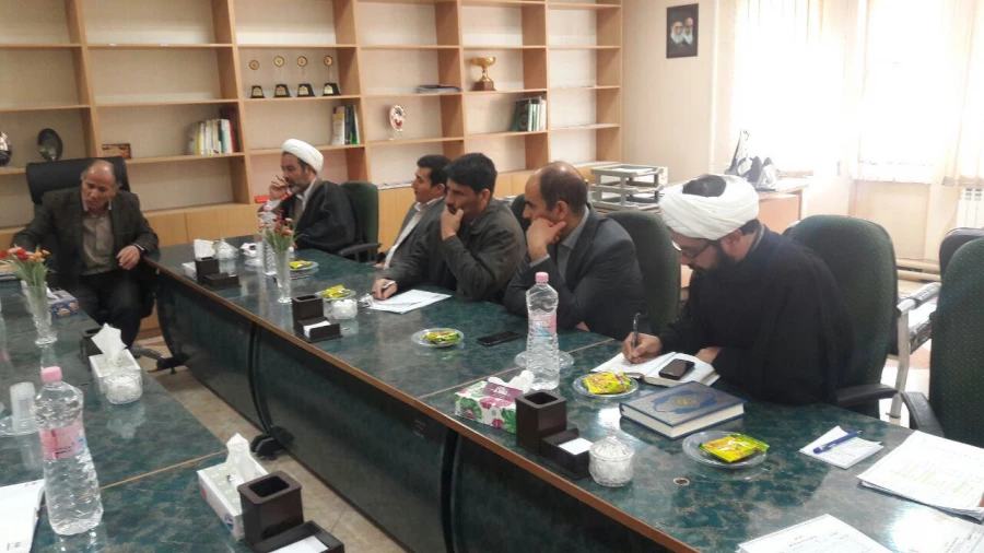 جلسه کمیته فرهنگی پردیس شهید باهنر اصفهان