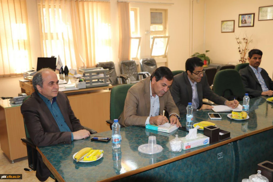 جلسه هماهنگی برگزاری  همایش شیمی و جشنواره های زیست و کودکان استثنایی