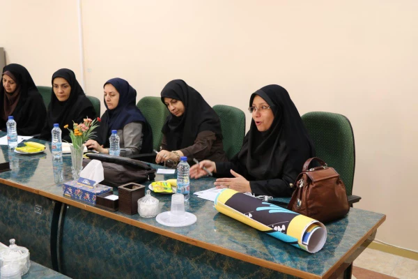 جلسه هماهنگی برگزاری  همایش شیمی و جشنواره های زیست و کودکان استثنایی