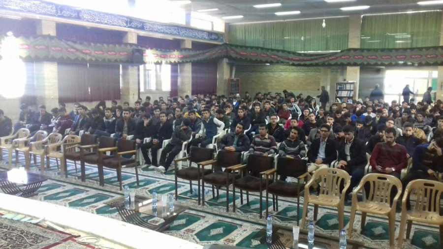 برگزاری جلسه دانشجویان پردیس شهید باهنر  با حضورآقای ماج