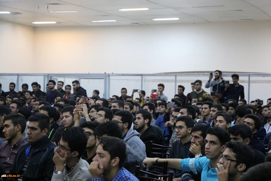 برگزاری جشن روز دانشجو و هفته وحدت