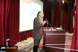 سرپرست محترم پردیس شهید باهنر اصفهان جناب آقای دکترآقاحسینی در جلسه شورای مدرسین پردیس ، مهم ترین چالش  پیش روی دانشگاه را برآورده نمودن نیاز آموزش و پرورش با حفظ کیفیت و استانداردهای آموزشی دانست