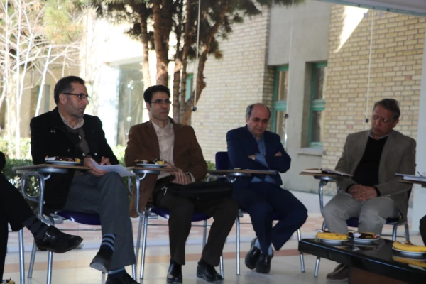 برگزار جلسه هماهنگی امتحانات پایان ترم نیکسال اول 97-96