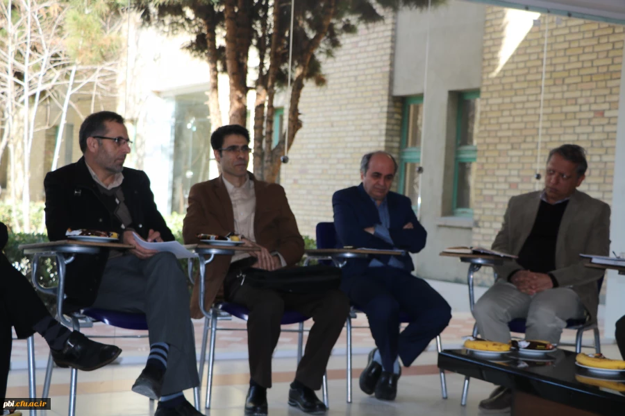 برگزار جلسه هماهنگی امتحانات پایان ترم نیکسال اول 97-96