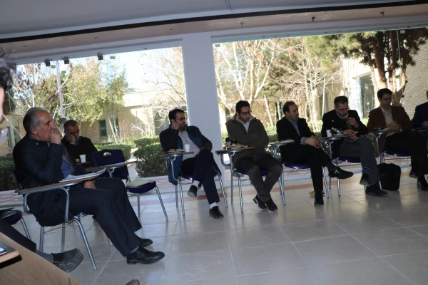 برگزار جلسه هماهنگی امتحانات پایان ترم نیکسال اول 97-96