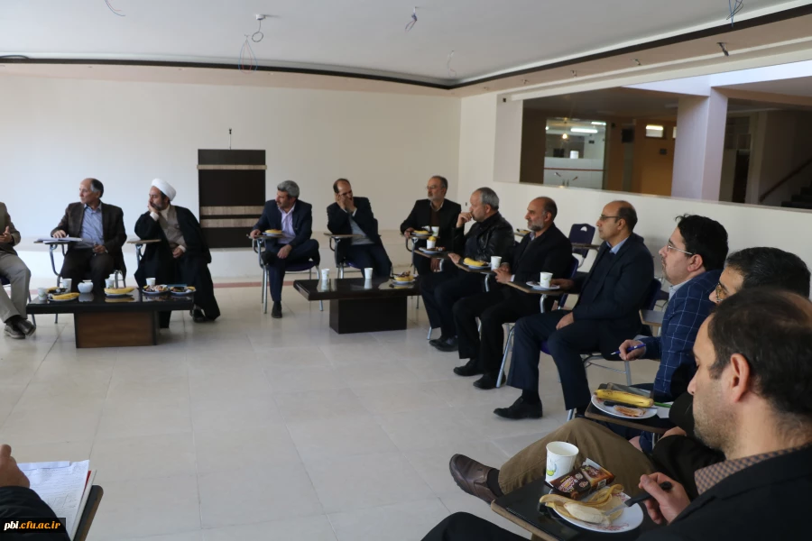 برگزار جلسه هماهنگی امتحانات پایان ترم نیکسال اول 97-96