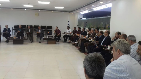 برگزاری جلسه به مناسبت آغاز سال جدید با حضور سرپرست و معاونان و کارکنان پردیس شهید باهنر