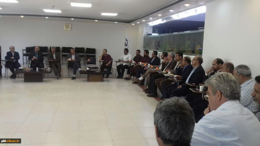 برگزاری جلسه به مناسبت آغاز سال جدید با حضور سرپرست و معاونان و کارکنان پردیس شهید باهنر