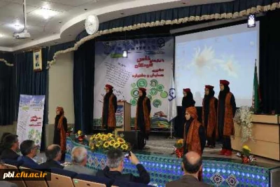 برگزاری غرفه  توانمندی کودکان با نیازهای خاص به همراه  اجرای سرود ملی و موسیقی شاد در حاشیه برگزاری همایش به همراه کلیپ همایش