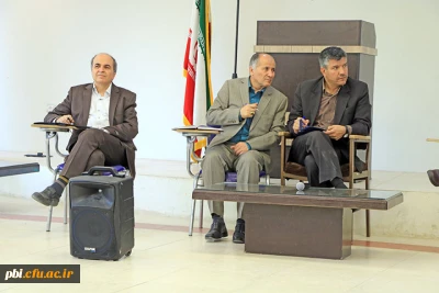 برگزاری جلسه  هم اندیشی و بررسی  مشکلات پردیس شهید باهنر با همکاری و شرکت مسئولین مدیریت استان