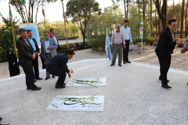 حضور دکتر خنیفر در جلسه شورای پردیس شهید باهنر اصفهان 5