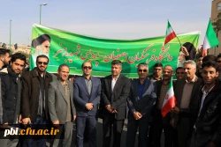 تجدید عهد دانشجویان  انقلابی پردیس شهید باهنر اصفهان در راهپیمایی سیزده آبان 6