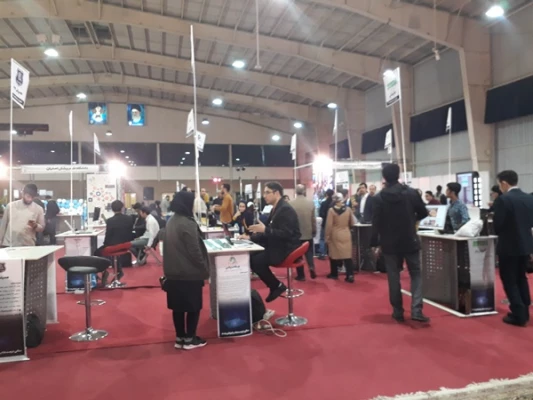 بازدید دانشجویان پردیس شهید باهنر  از نمایشگاه اتوکام اصفهان

 3