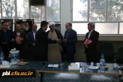 مراسم تکریم و معارفه معاونت اداری و مالی پردیس شهید باهنر اصفهان برگزار شد 3