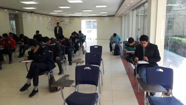 مسابقه کتابخوانی به مناسبت هفته کتاب و کتابخوانی برگزار شد 3