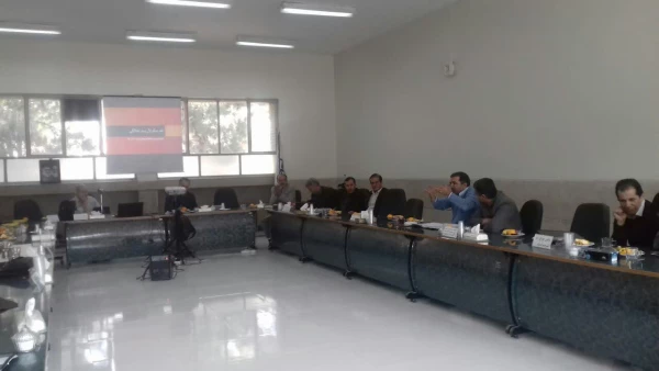 نشست علمی با موضوع اخلاق دینی و اخلاق سکولار در پردیس شهید باهنر برگزار گردید. 3