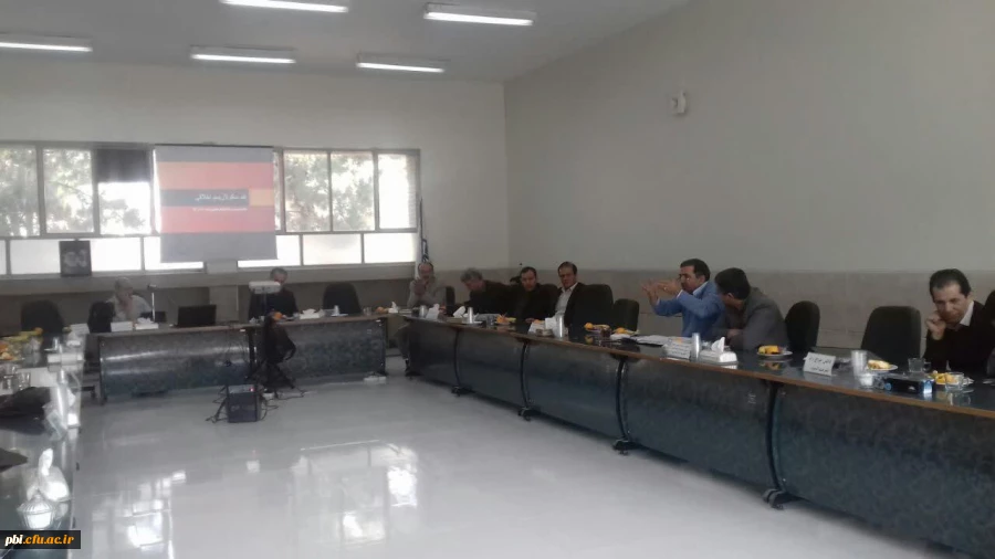 نشست علمی با موضوع اخلاق دینی و اخلاق سکولار در پردیس شهید باهنر برگزار گردید. 3