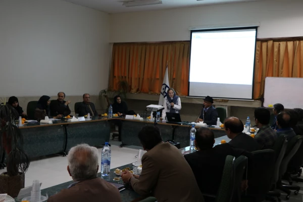 برگزاری نشست علمی تخصصی با موضوع ISBE در پردیس شهید باهنر 3