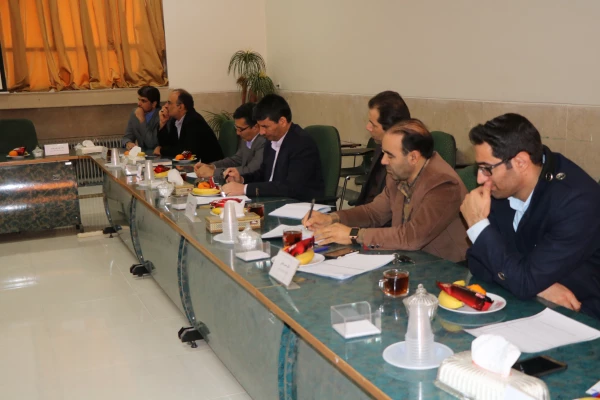 جلسه شورای پردیس شهید باهنر برگزار شد 3