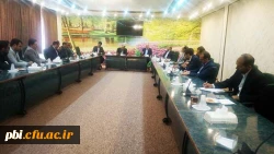 برگزاری جلسه شورای پردیس شهید باهنر همراه با تقدیر از کارکنان جانباز 4