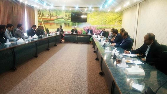 برگزاری جلسه شورای پردیس شهید باهنر همراه با تقدیر از کارکنان جانباز 4